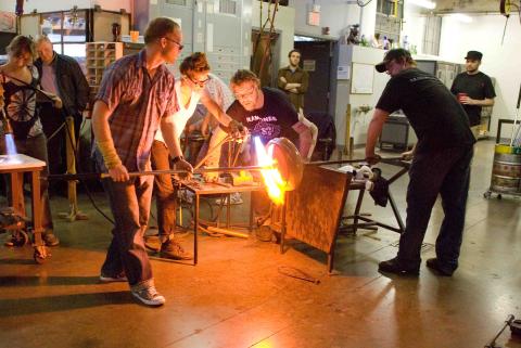 Pittsburgh Glass Center